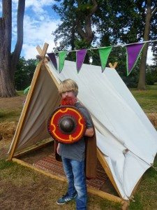 Mini Travellers - Warwick Castle - A Fantastic Family Day Out Mini Travellers - Warwick Castle - A Fantastic Family Day Out