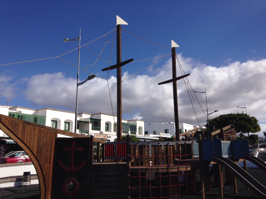 10 Top Tips for a Successful Family Holiday in Lanzarote