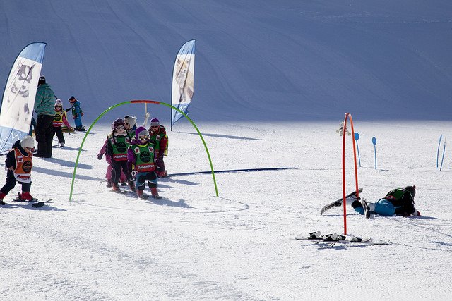 How the Kids Learned to Ski on a Mark Warner Holiday www.minitravellers.co.uk How the Kids Learned to Ski on a Mark Warner Holiday www.minitravellers.co.uk