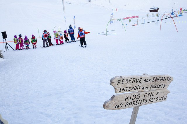 How the Kids Learned to Ski on a Mark Warner Holiday www.minitravellers.co.uk How the Kids Learned to Ski on a Mark Warner Holiday www.minitravellers.co.uk