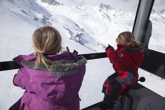 How the Kids Learned to Ski on a Mark Warner Holiday www.minitravellers.co.uk How the Kids Learned to Ski on a Mark Warner Holiday www.minitravellers.co.uk