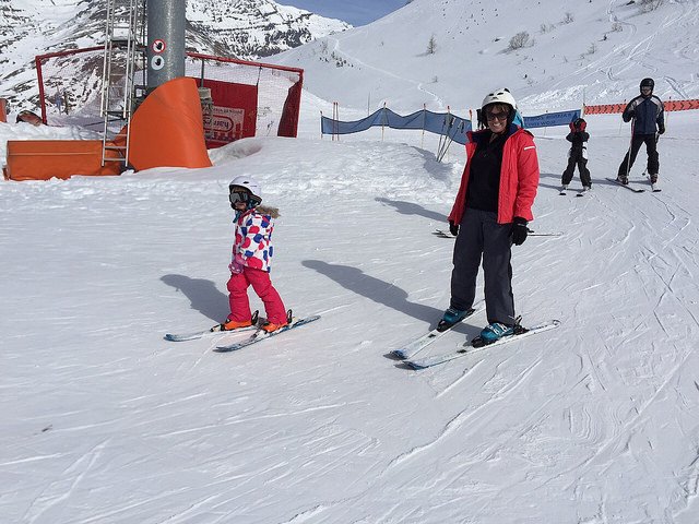 How the Kids Learned to Ski on a Mark Warner Holiday www.minitravellers.co.uk How the Kids Learned to Ski on a Mark Warner Holiday www.minitravellers.co.uk