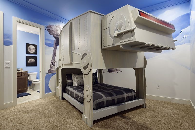 Reunion Resort 468's star wars room