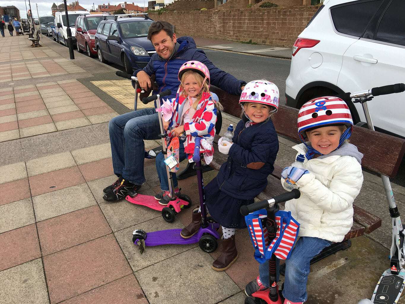 Making #MicroMemories with Micro Scooters www.minitravellers.co.uk