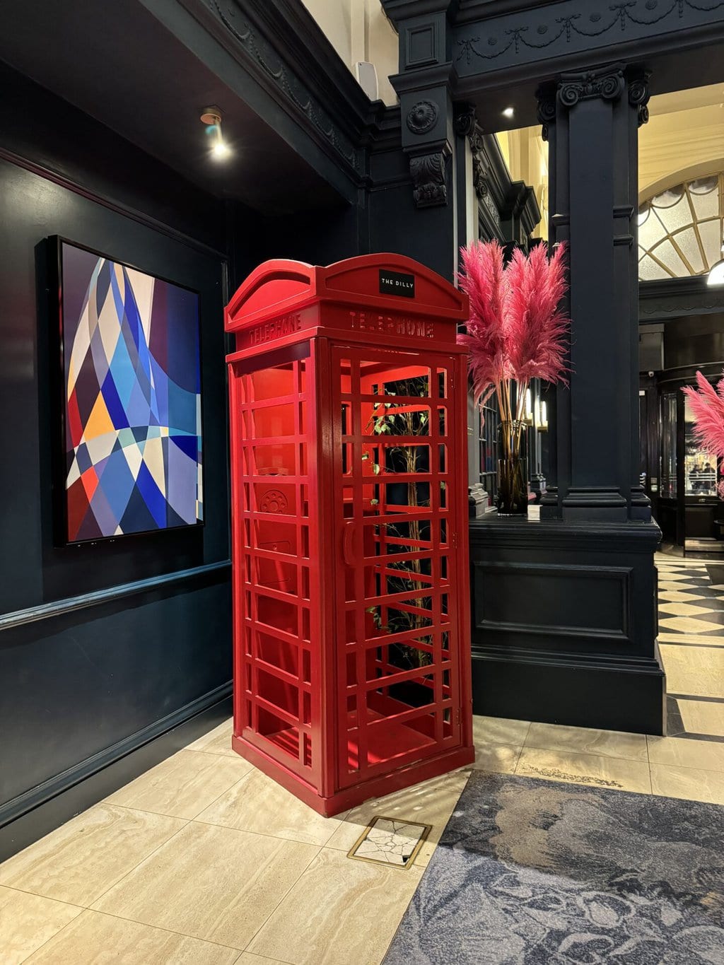 The Dilly, London