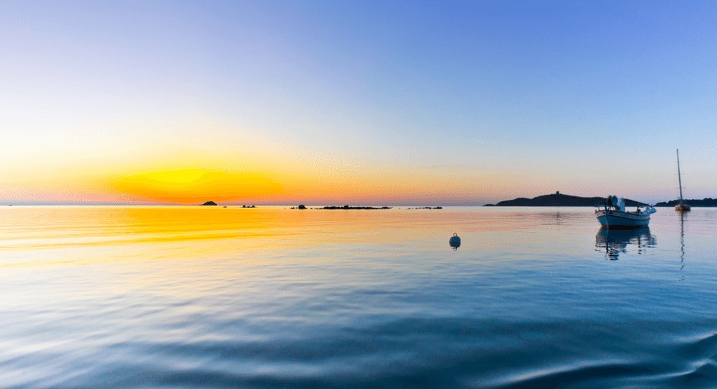 Family Friendly Villas in Corsica www.minitravellers.co.uk
