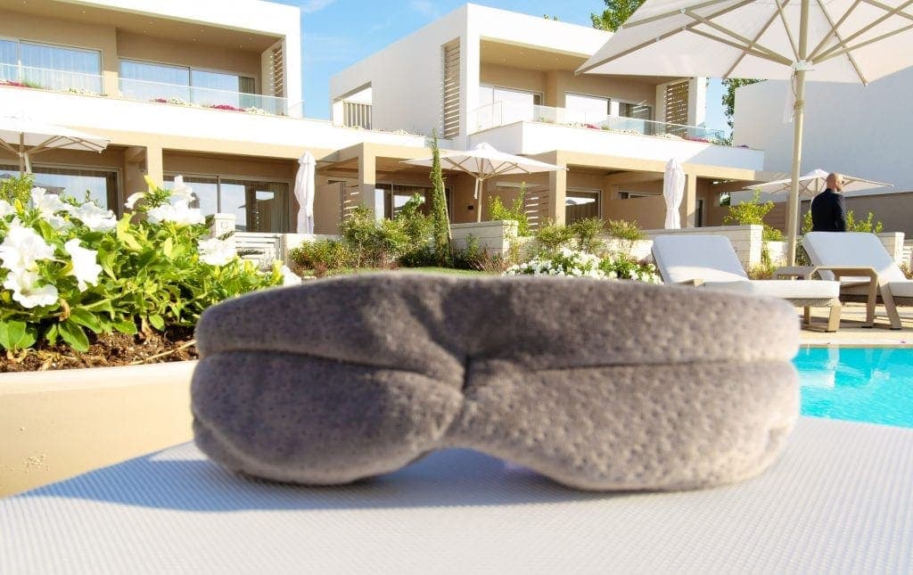 6 Tips For Better Sleep When You Travel