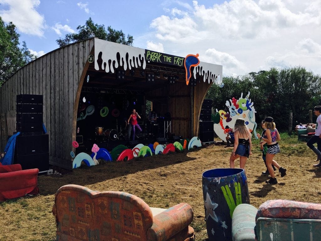 Nozstock The Hidden Valley | Family Friendly Festival www.minitravellers.co.uk
