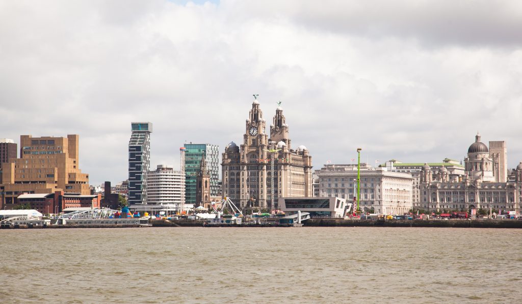 Ferry across the Mersey | Family Day Out www.minitravellers.co.uk