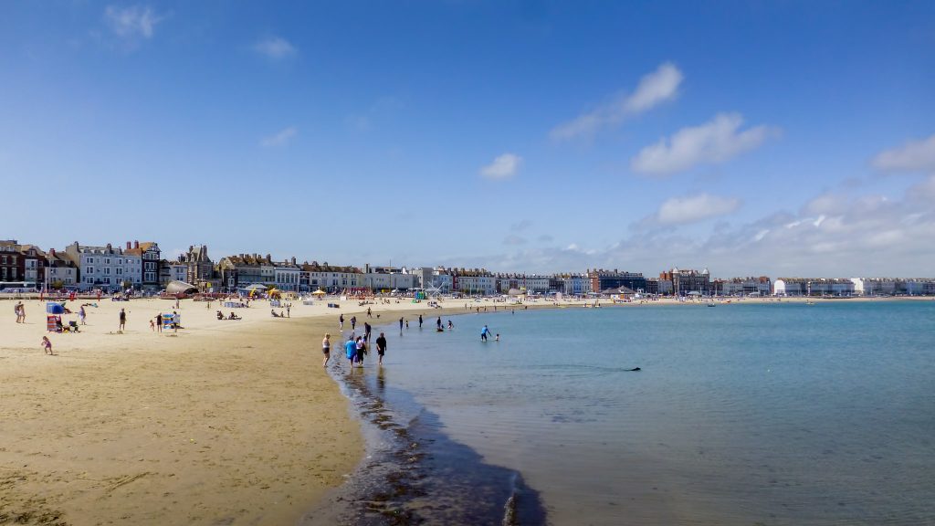5 Reasons to Visit the Dorset with Kids www.minitravellers.co.uk
