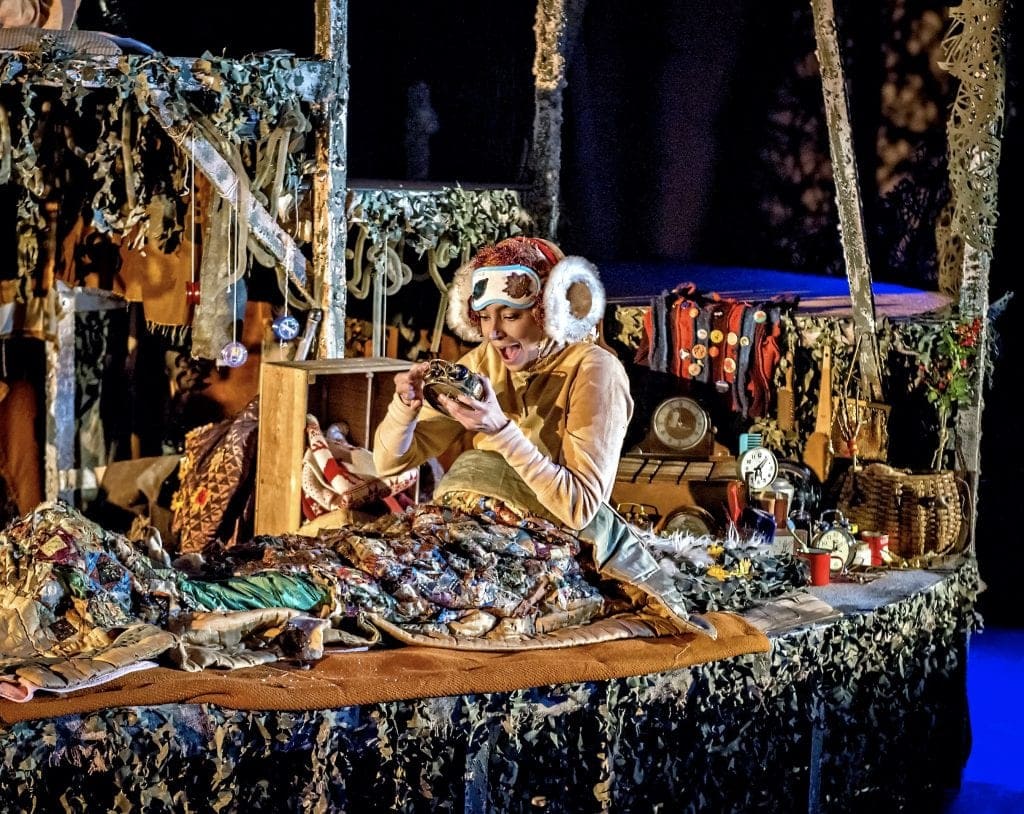 Crumble's Search for Christmas | West Yorkshire Playhouse www.minitravellers.co.uk