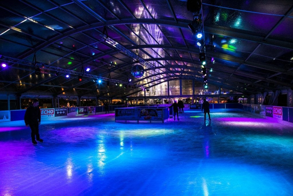 Tips for Ice Skating with Kids at Liverpool Ice Festival www.minitravellers.co.uk