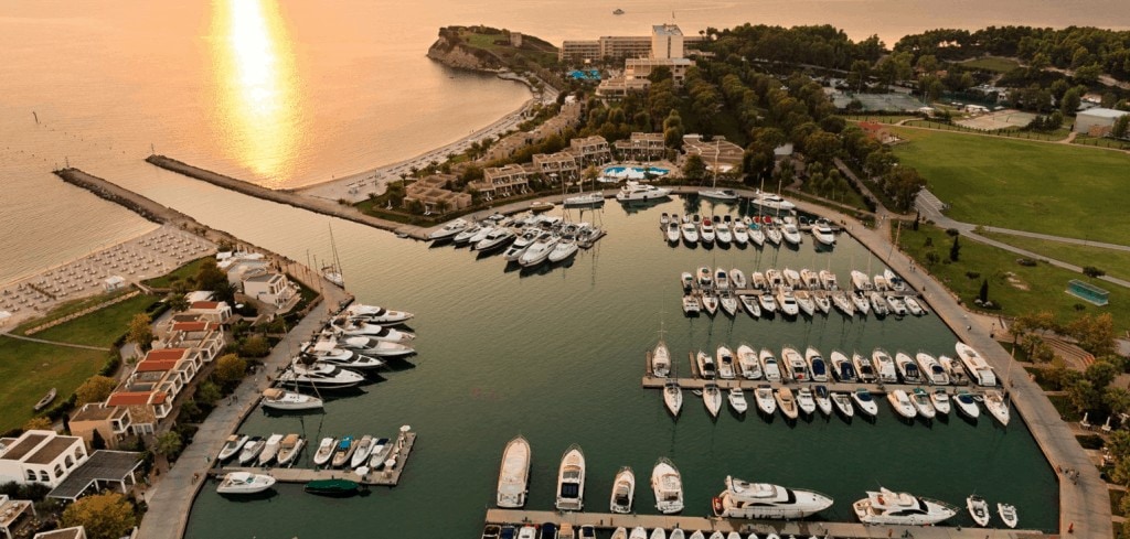 Luxury Hotels with 2 bedroom suites and a Kids Club