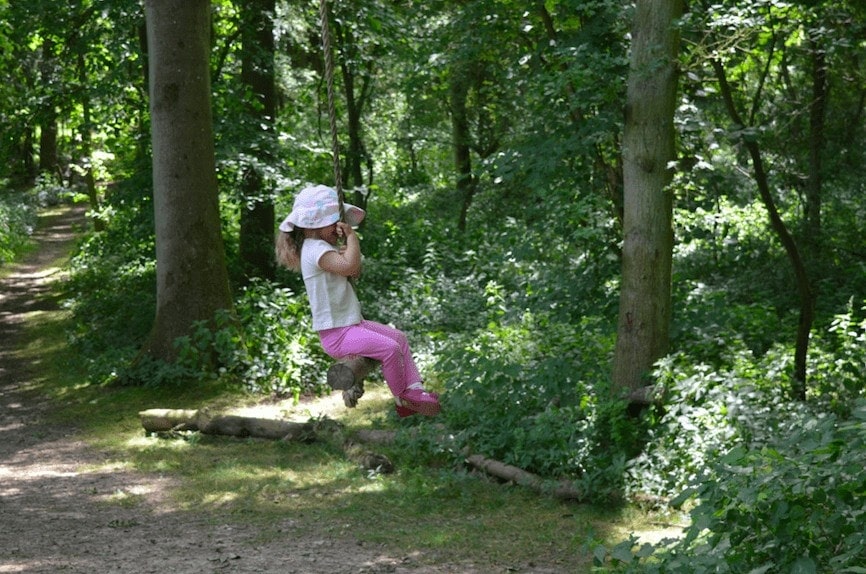 New Barn Farm | Featherdown Campsite near London