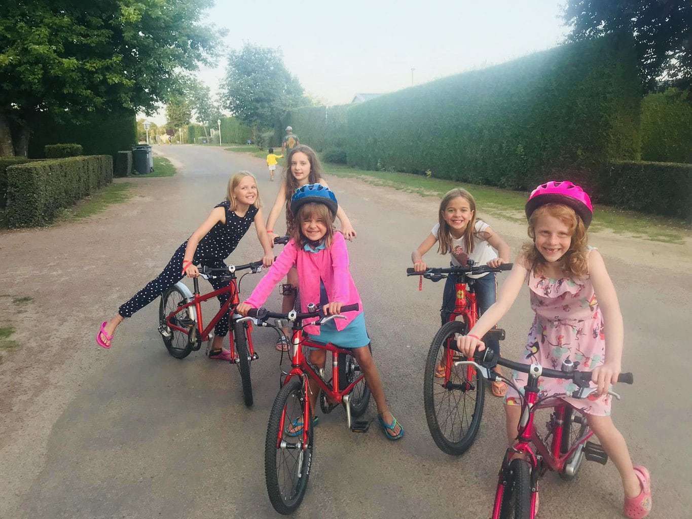 25 Things to do when staying at La Croix du Vieux Pont near Paris with Eurocamp