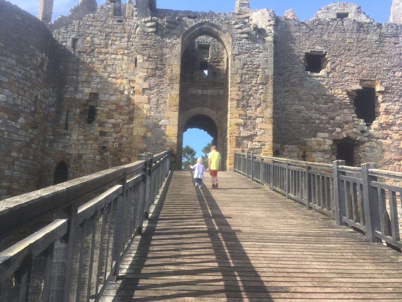dirleton castle