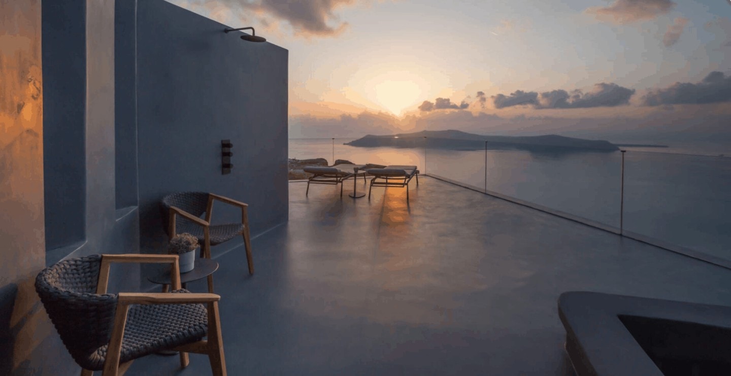 Kivotos Hotels & Villas – A beautiful family-friendly hotel for luxury Santorini holidays