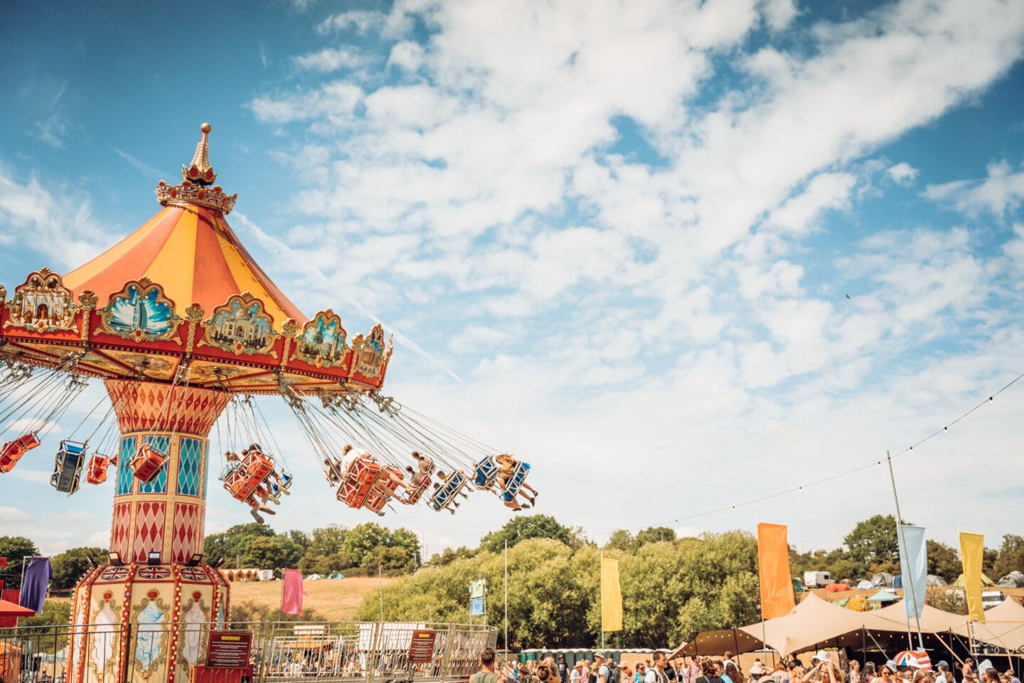 The fairground rides were also very expensive (£10 per person for the swings is frankly extortionate )