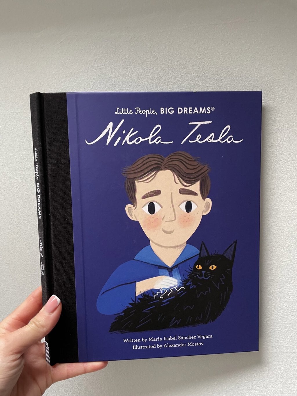 Little People, Big Dreams - Nikola Tesla