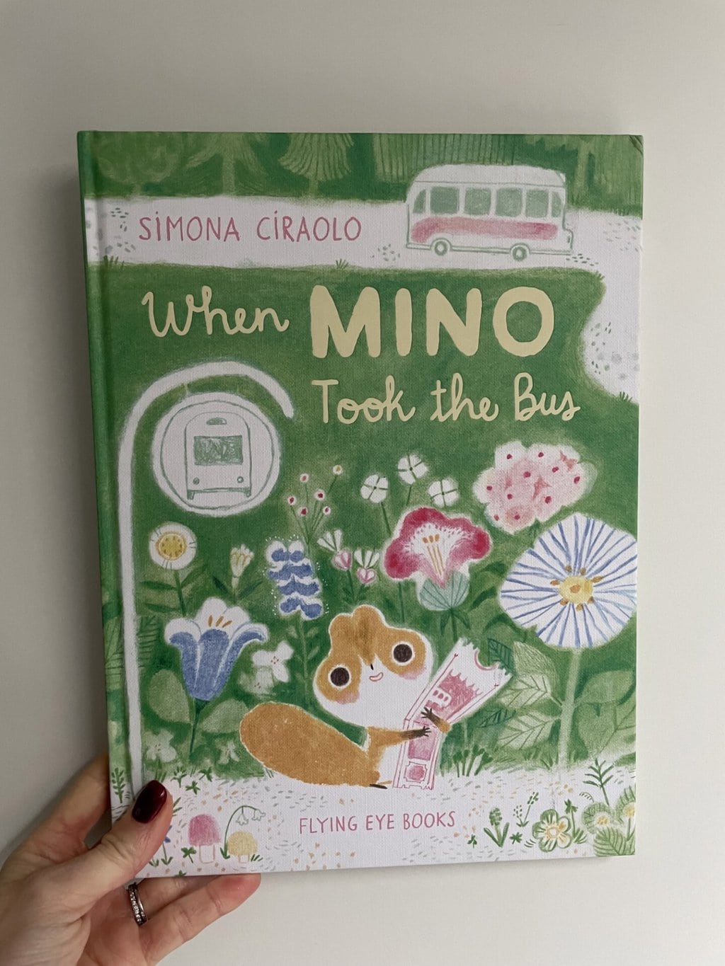 When Mino Took the Bus