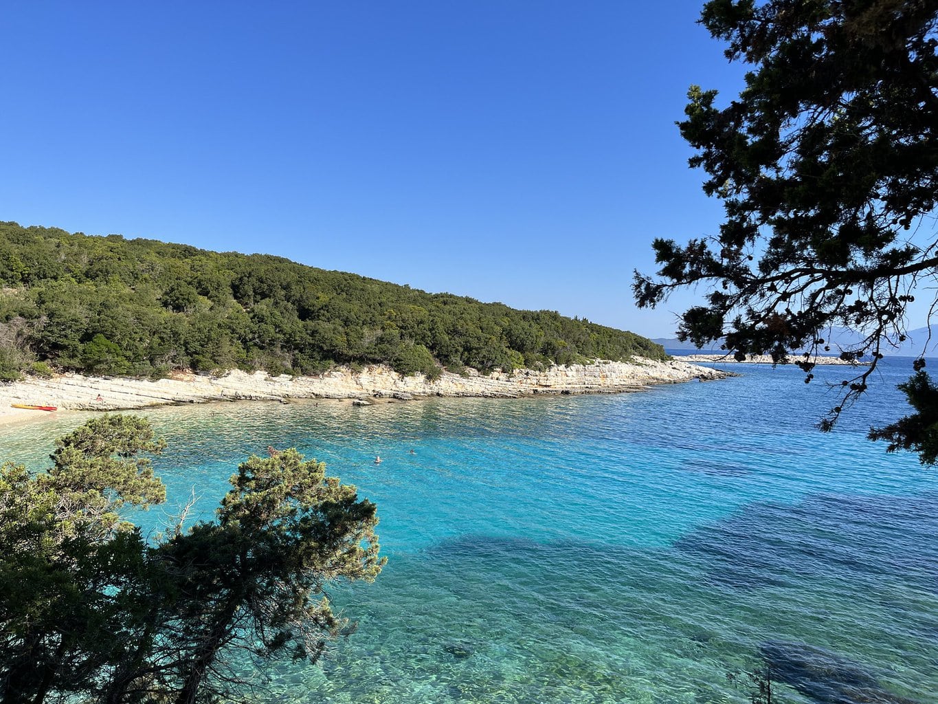 Emblisi Beach