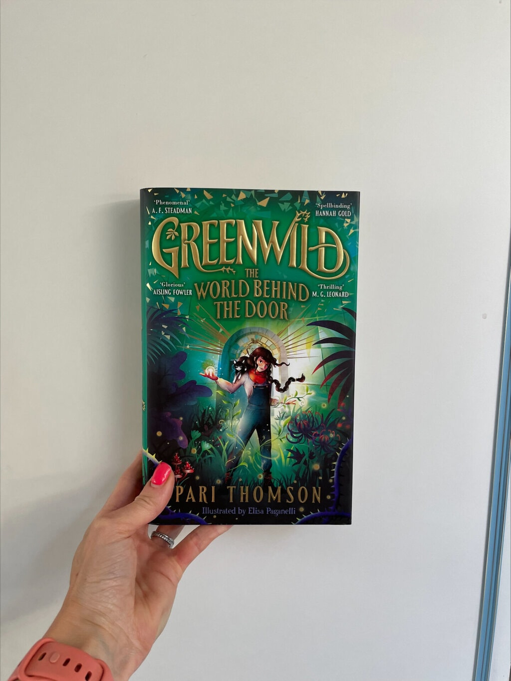 Greenwild - Pari Thomson (author)