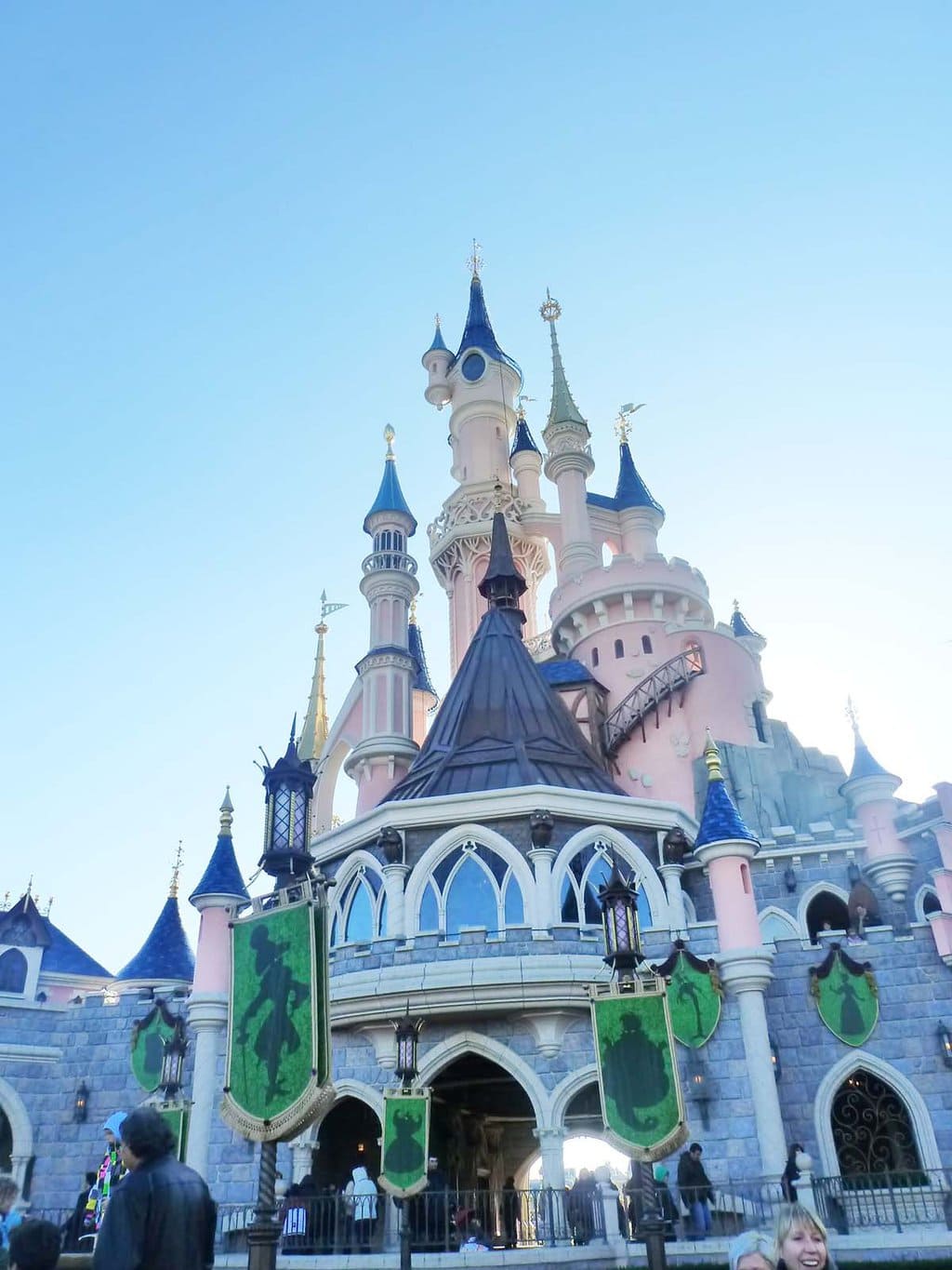 Disneyland Paris Dining Guide