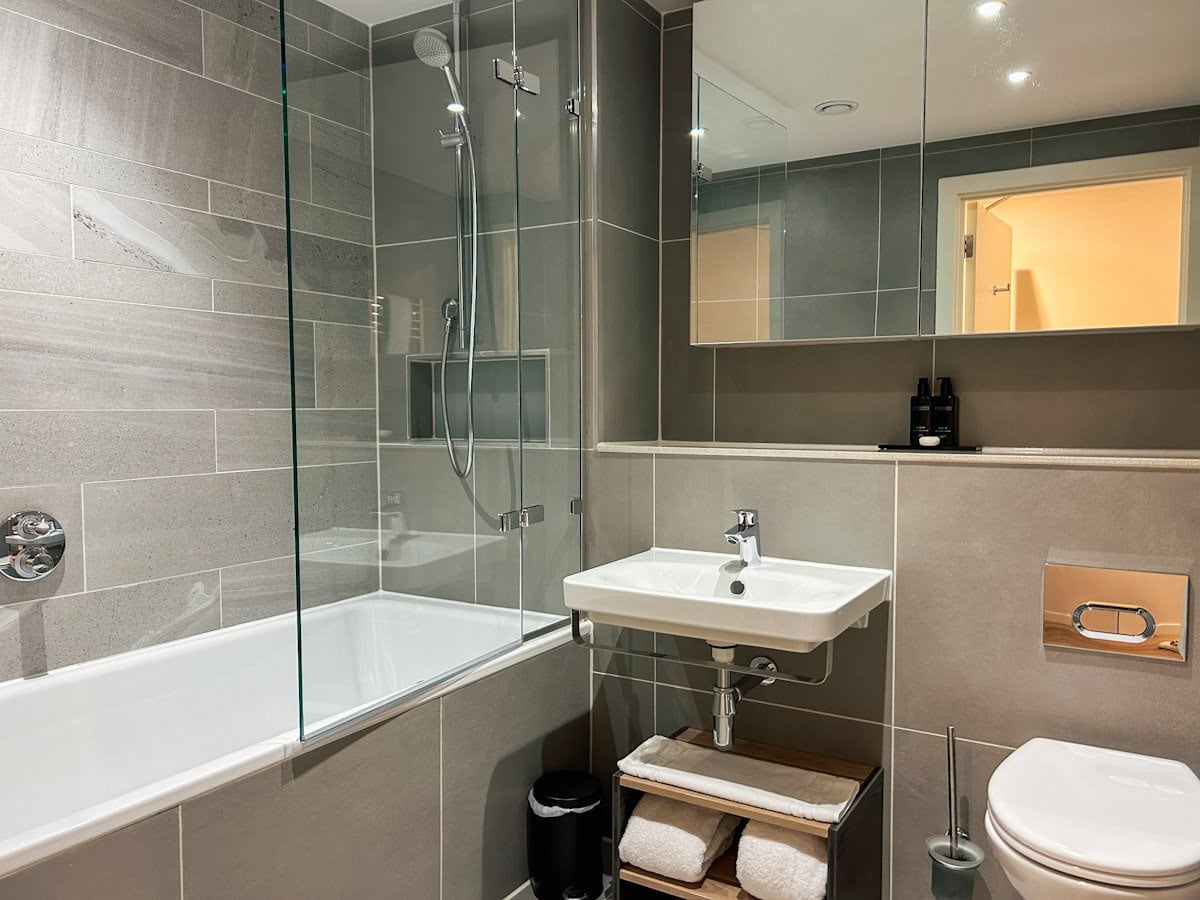 Main Bathroom
