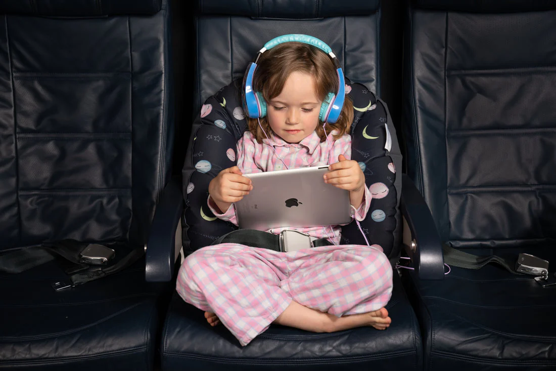 Seat to Sleep Travel Nest | Review