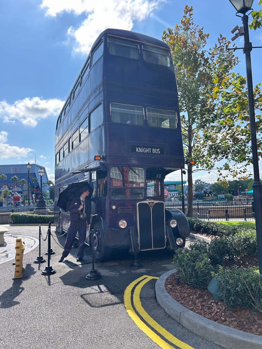 The Night Bus from Harry Potter at Universal
