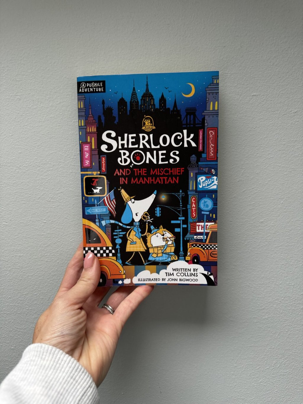 Sherlock Bones and the Mischief in Manhattan