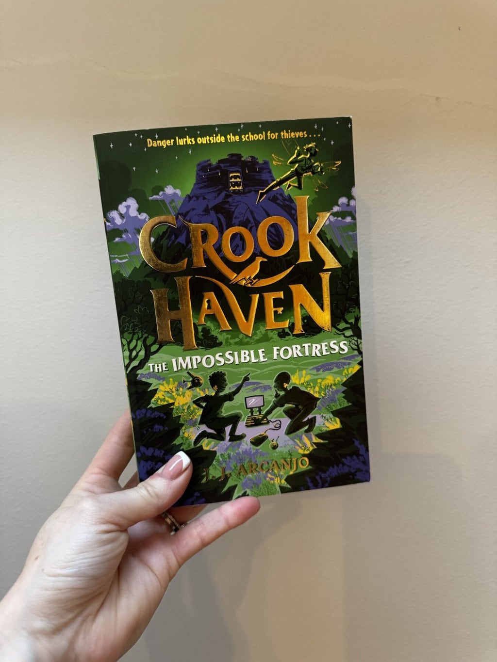 Crookhaven - The Impossible Fortress