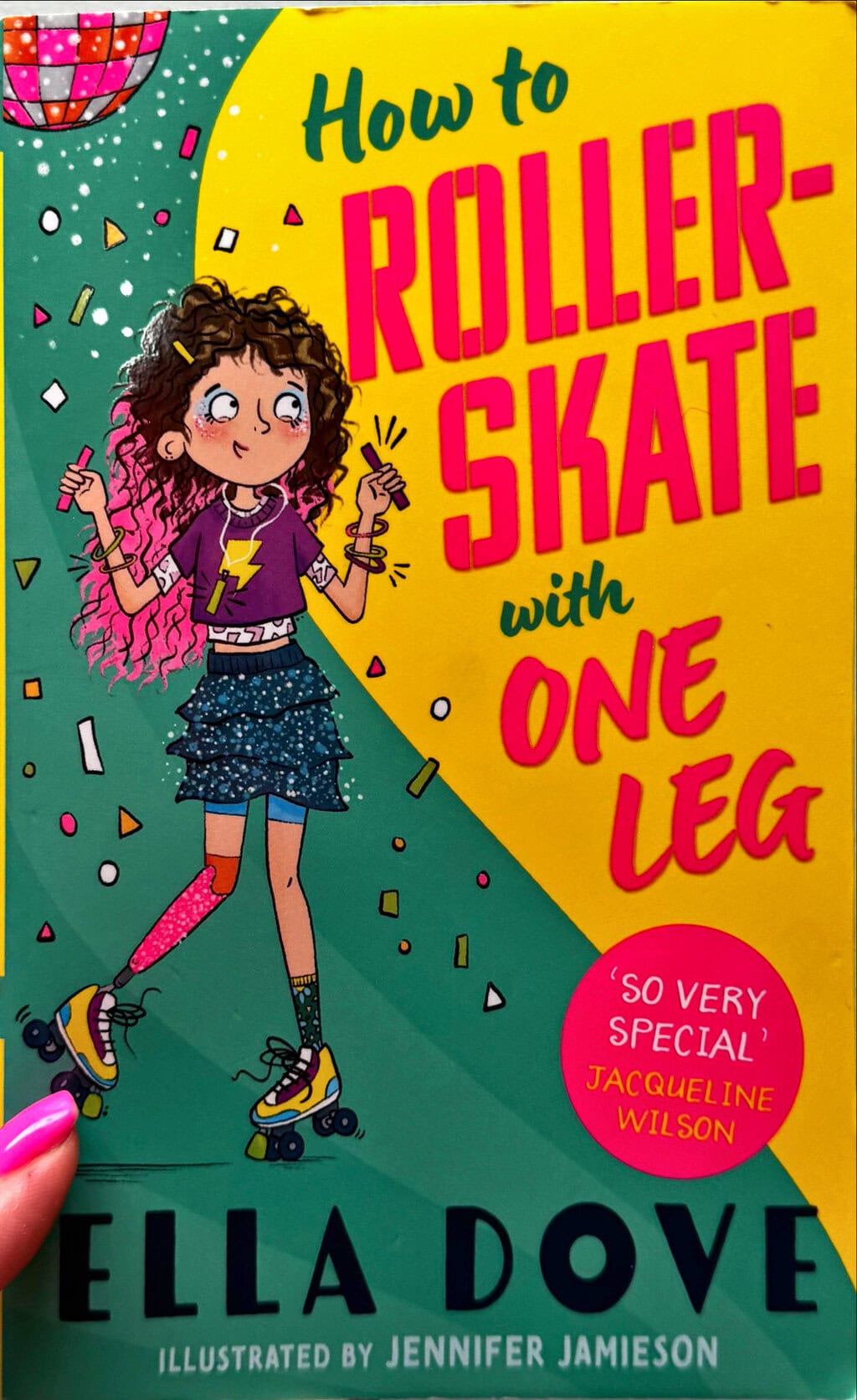 How to Roller Skate with One Leg - Ella Dove