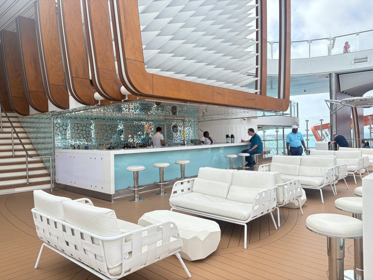 Pool Bar on Celebrity Apex