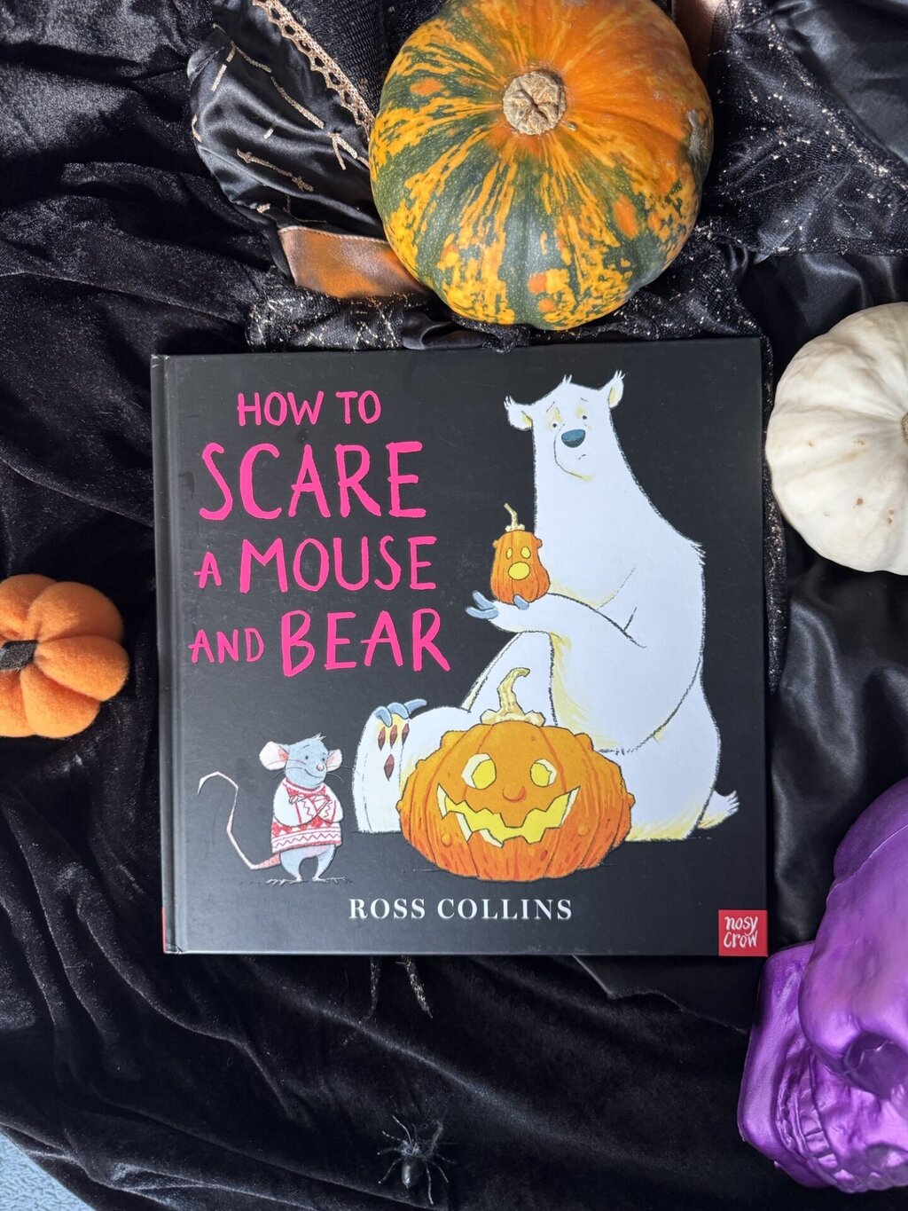How to Scare a Mouse and a Bear Â