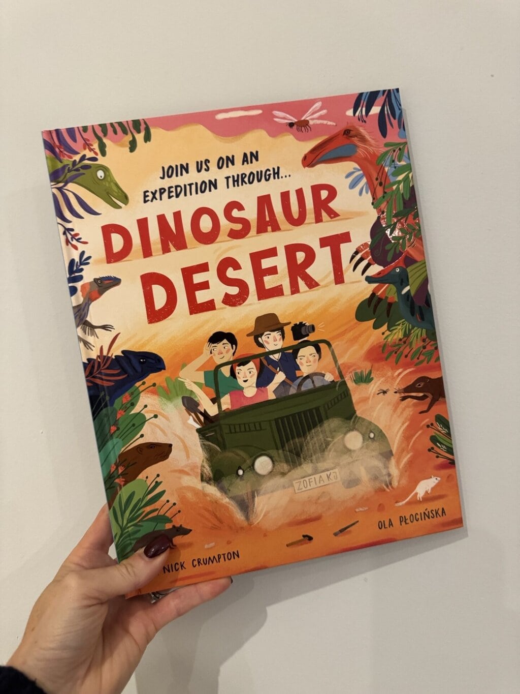 Dinosaur Desert - Dr Nick Crumpton