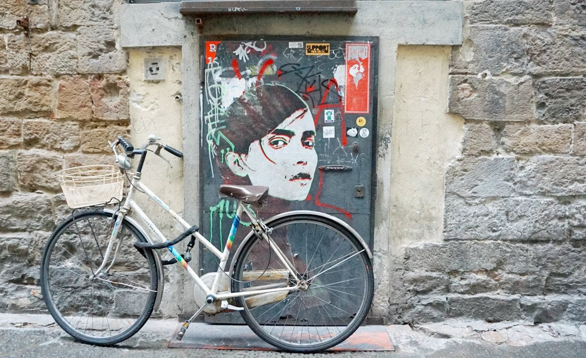 Local Rules and Etiquette to Know in Florence
