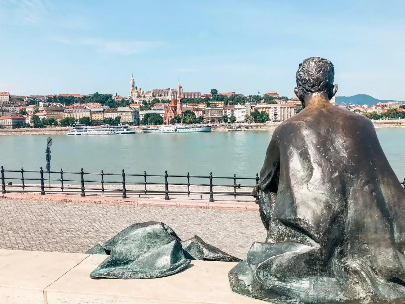 The Statue of Attila József