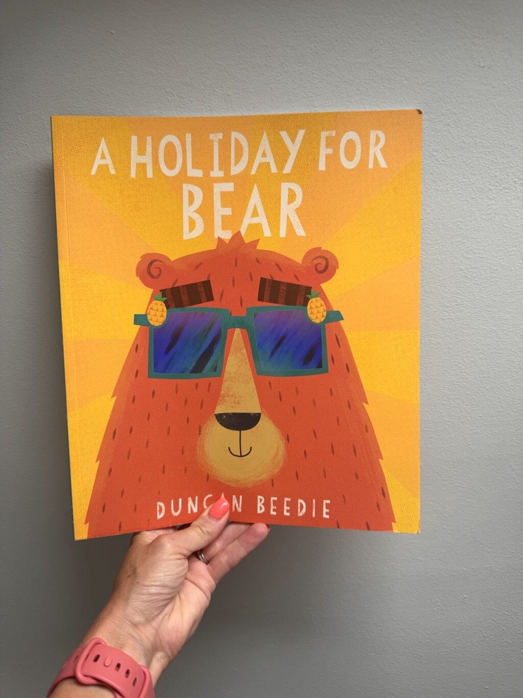 A Holiday for Bear- Duncan Beedie