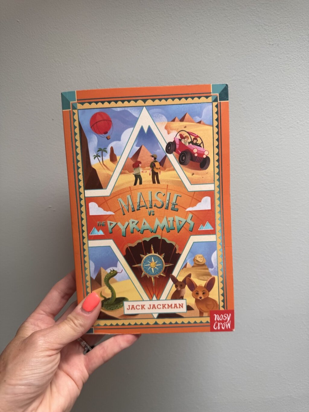 Maisie vs Pyramids