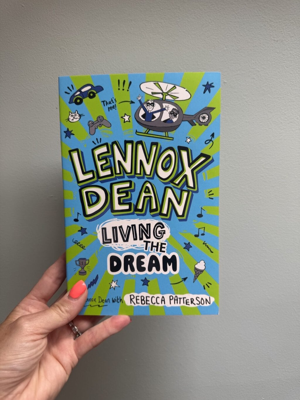 Lennox Dean - Living the Dream