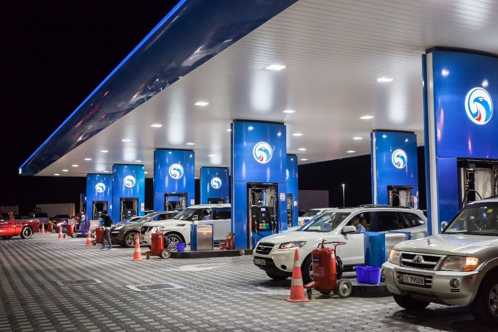 Renting an SUV for a Family Trip to Dubai: What to Know